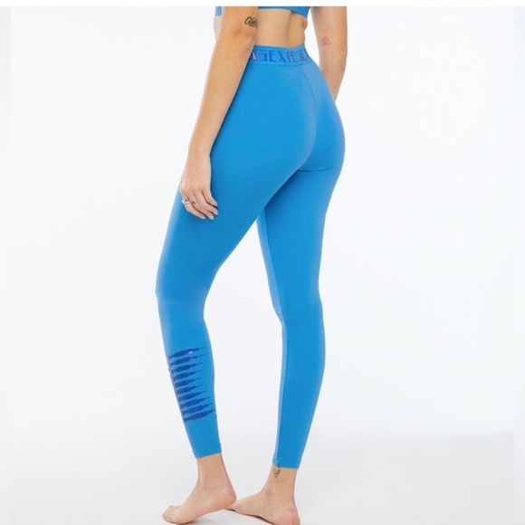 Savage x Fenty Women's Forever Savage Leggings Malibu Blue Full Ankle Size Large - Picture 8 of 12